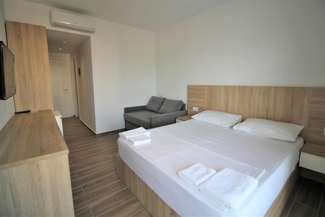 Hotel Ksamili Eksteriør billede